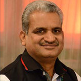 Dr Piyush Saxena